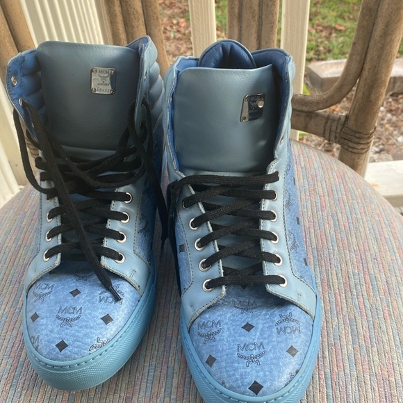 Blue mcm sneakers